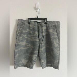 VISSLA Gray Green Camo Cargo Shorts